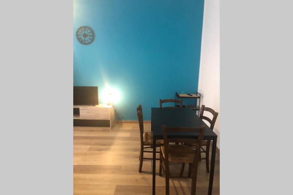 קורסיקו La Maison Bleue Sul Naviglio מראה חיצוני תמונה